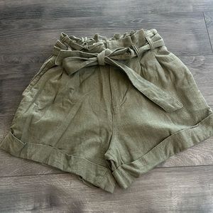 Abercrombie paper bag shorts